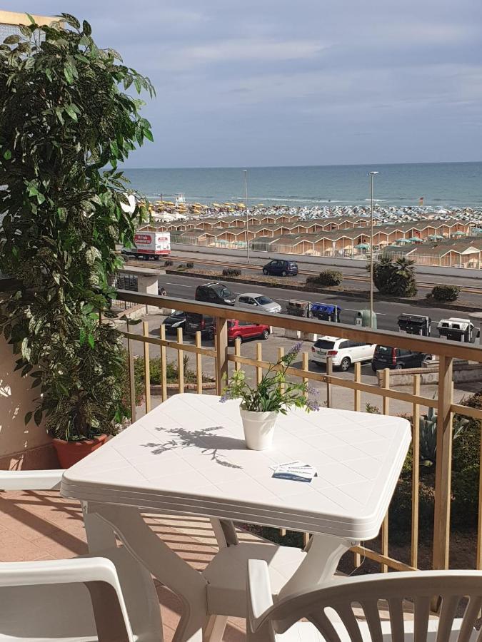 Il Mare Di Roma Apartment Lido di Ostia Kültér fotó